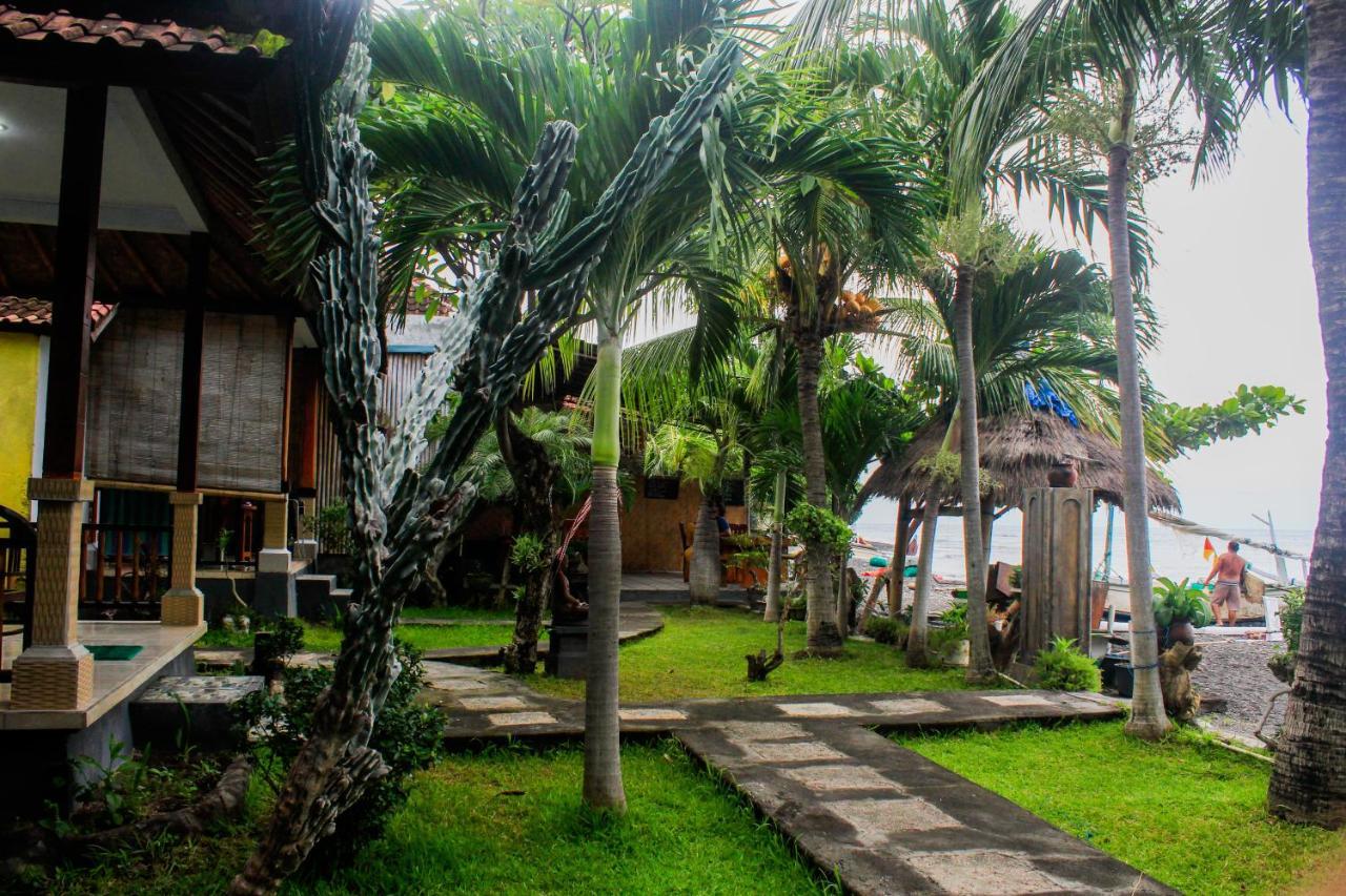 Coconut Beach Bungalows & Warung 2 آميدْ المظهر الخارجي الصورة